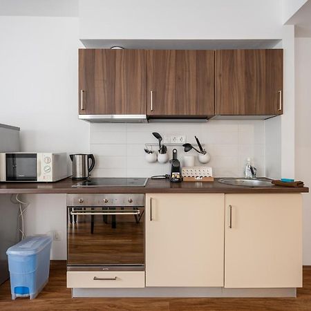 White Cascade Realty Apartment Budapest Bagian luar foto