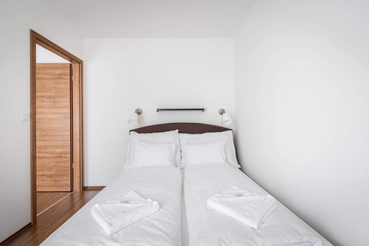 White Cascade Realty Apartment Budapest Bagian luar foto